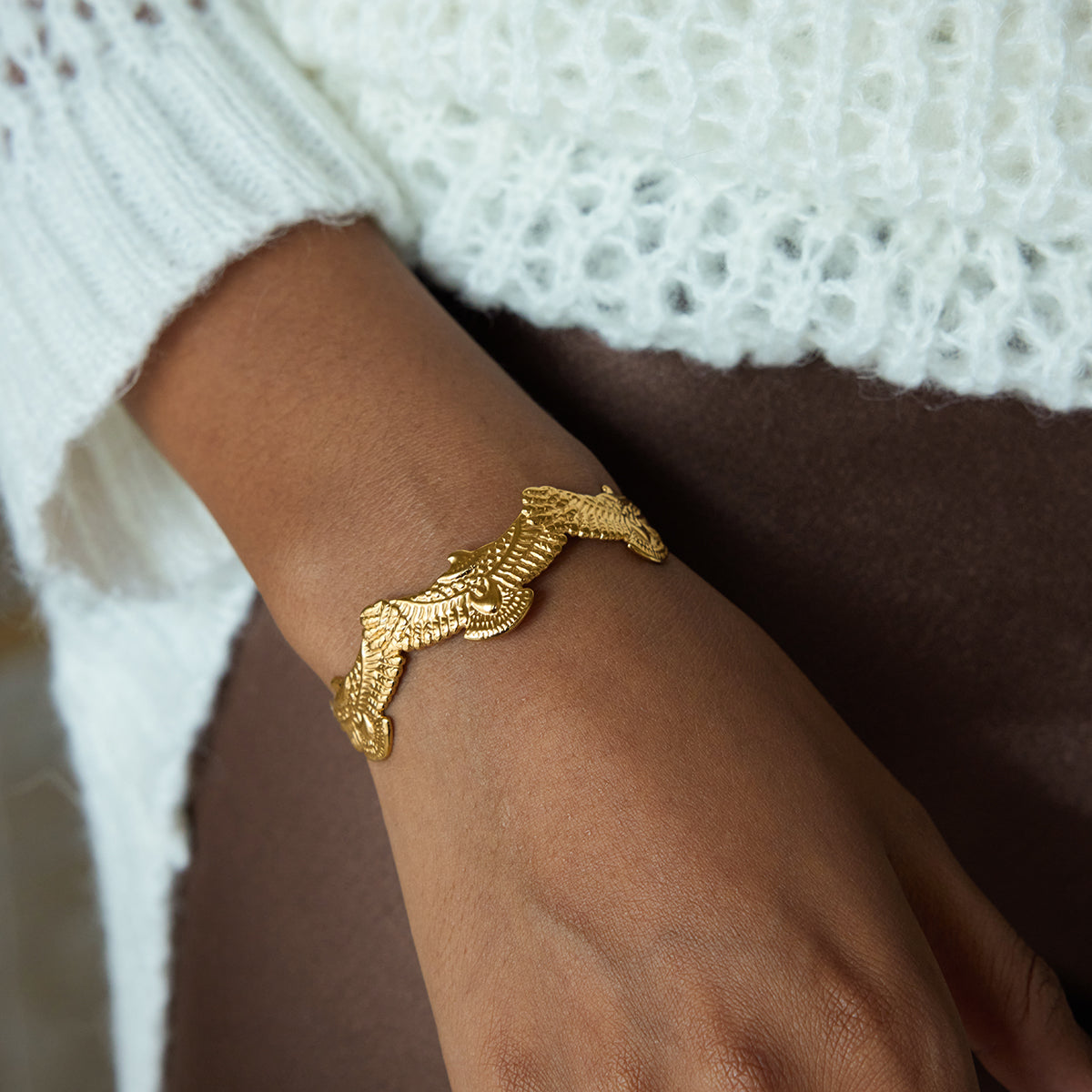LUVR WING BANGLE